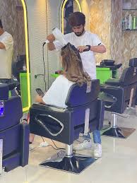 Beautician